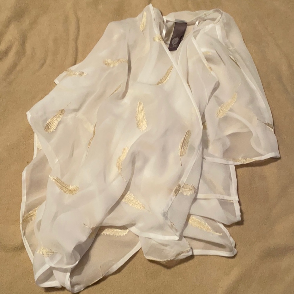 Vince Camuto Coverup